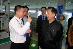 Zhang Liping, former Secretary of Fengxian District Committee, visited the company for inspection and offered guidance