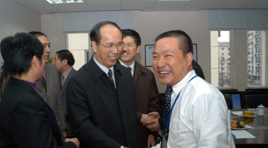 原上海市副市长、人大常委会副主任周禹鹏来公司检查指导工作