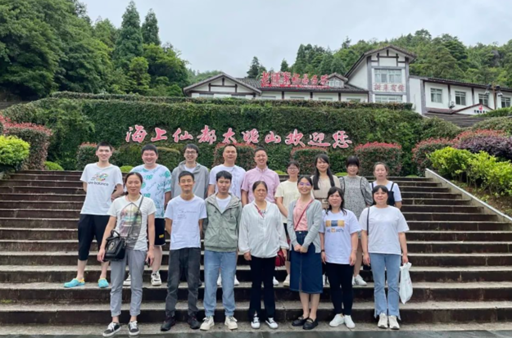 公司組織開(kāi)展2022年職工療休養活動(dòng)(圖3) 公司組織開(kāi)展2022年職工療休養活動(dòng)(圖3)