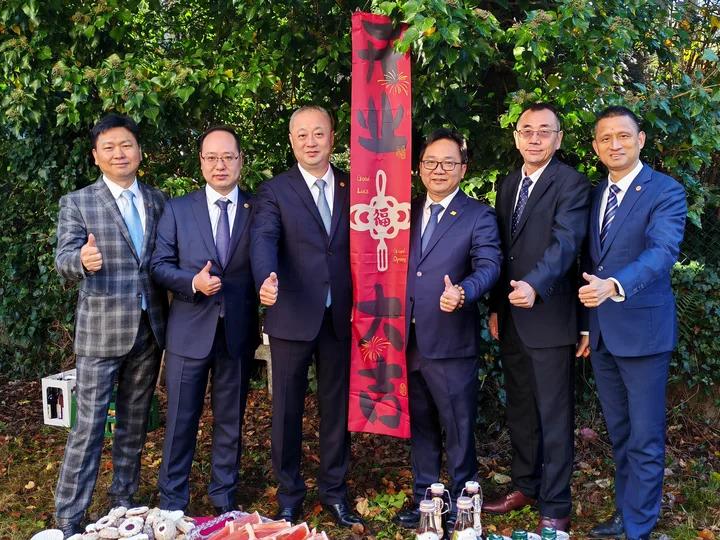 耀啟歐洲 共赴新程 | 精成/精華歐洲公司盛大開(kāi)業(yè)(圖7) 耀啟歐洲 共赴新程 | 精成/精華歐洲公司盛大開(kāi)業(yè)(圖7)